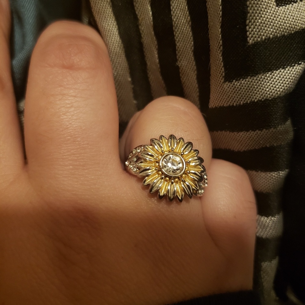 Sunflower ring - Picture 3 of 3